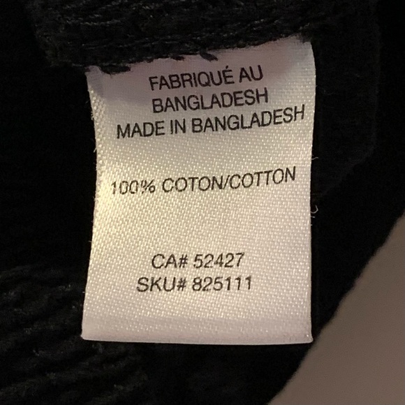 🖤 [4/$50] CLASSIC EDITION WOMENS BLACK SHORTS SIZE MEDIUM 🖤 - Picture 4 of 5